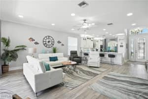 11317 Lakeland Circle, Fort Myers, FL 33913 - MLS#225065136