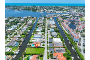 1598 Curlew Avenue, Naples, FL 34102 - MLS#225065154
