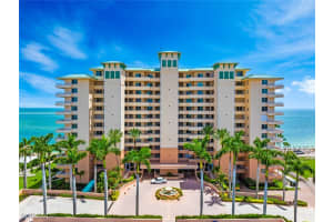 990 Cape Marco Dr 707, Marco Island