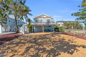 307 Lazy Way, Fort Myers Beach, FL 33931 - MLS#225065206
