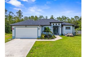 4773 8th Ave Se, Naples