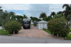 5672 Brightwood Drive, Fort Myers, FL 33905 - MLS#225065236