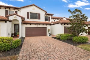 7887 Bristol Cir, Naples