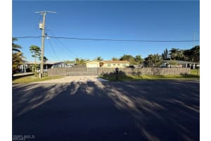 141 Schneider Drive, Fort Myers, FL 33905 - MLS#225065246