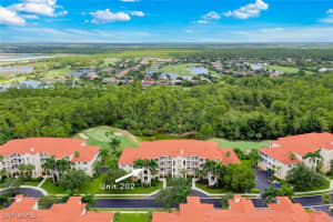 4863 Hampshire Court, Naples, FL 34112 - MLS#225065254