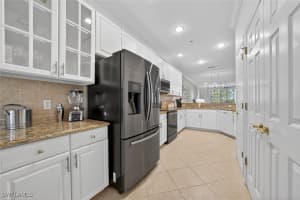 4863 Hampshire Court, Naples, FL 34112 - MLS#225065254