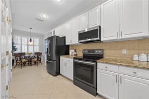4863 Hampshire Court, Naples, FL 34112 - MLS#225065254