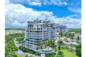13675 Vanderbilt Drive, Naples, FL 34110 - MLS#225065263