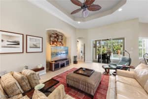 8215 Potomac Lane, Naples, FL 34104 - MLS#225065273