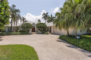 3323 GIN Lane, Naples, FL 34102-7810 - MLS#225065308