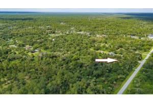  32nd AVE SE, Naples, FL 34117 - MLS#225065321