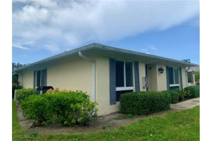 63 Glades Blvd 3, Naples