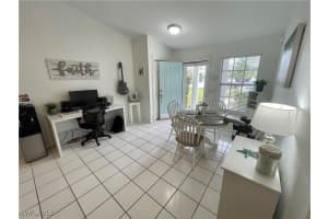 787 108th Avenue, Naples, FL 34108 - MLS#225065380