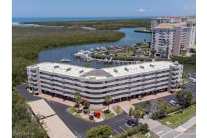 12945 Vanderbilt Dr 308, Naples