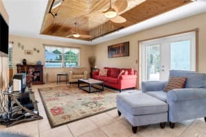 2112 45th Terrace, Naples, FL 34116 - MLS#225065420