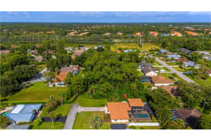 244 Erie Drive, Naples, FL 34110 - MLS#225065425