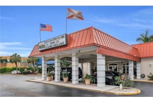 2555 9th St N 139, Naples