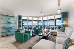 8473 Bay Colony Drive, Naples, FL 34108 - MLS#225065451