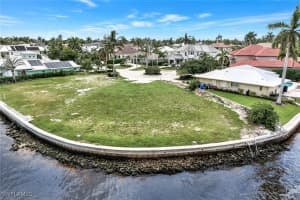 1303 Marlin Drive, Naples, FL 34102 - MLS#225065453