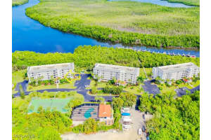 100 Stevens Landing Drive, Marco Island, FL 34145 - MLS#225065467