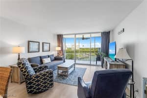 5 Bluebill Avenue, Naples, FL 34108 - MLS#225065557