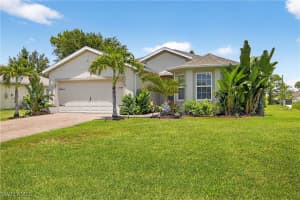 3019 17 Place, Cape Coral, FL 33993 - MLS#225065576