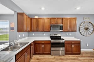 3019 17 Place, Cape Coral, FL 33993 - MLS#225065576