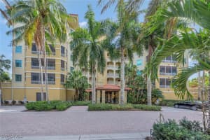 2738 Tiburon Boulevard, Naples, FL 34109 - MLS#225065587