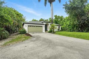 1471 19th Street, Naples, FL 34117 - MLS#225065603