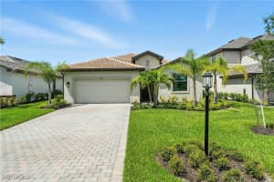 18514 Ives Dr, Estero