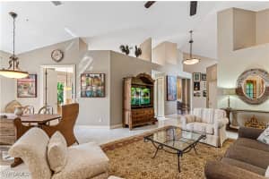 191 Colonade Circle, Naples, FL 34103 - MLS#225065650