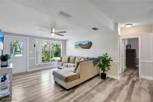 2047 Harbor Lane, Naples, FL 34104 - MLS#225065658