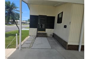 31 Amethyst Avenue, Naples, FL 34114 - MLS#225065661