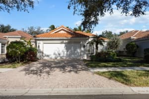 5331 Hawkesbury Way, Naples