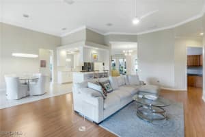 4772 Martinique Way, Naples, FL 34119 - MLS#225065703