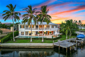 1627 Barbados Ct, Marco Island