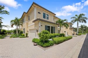 2431 Breakwater Way, Naples, FL 34112 - MLS#225065720