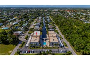 9395 Pennsylvania Avenue, Bonita Springs, FL 34135 - MLS#225065732