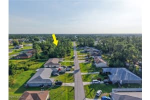 2430 LOLA Avenue, Lehigh Acres, FL 33973 - MLS#225065762