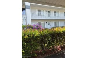 228 Belina Dr 610, Naples