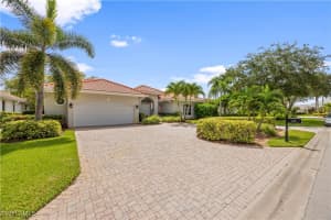 222 Monterey Drive, Naples, FL 34119 - MLS#225065809