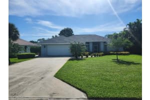 512 Raven Way, Naples