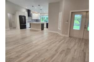 512 Raven Way, Naples, FL 34110 - MLS#225065812