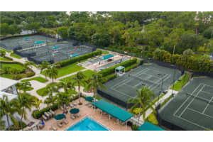 1046 Silverstrand Drive, Naples, FL 34110 Sold 08/26/25