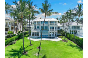 1270 Gulf Shore Boulevard, Naples, FL 34102 - MLS#225065823