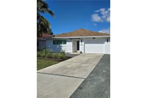 565 110th Ave N, Naples