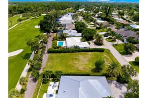 162 Burning Tree Drive, Naples, FL 34105 - MLS#225065879