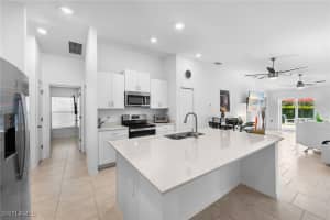 12101 Monterey Pine Lane, Fort Myers, FL 33966 - MLS#225065921