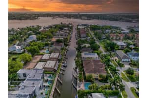 1540 Blue Point Avenue, Naples, FL 34102 - MLS#225065925
