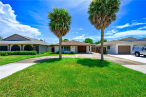 644 96th Ave Avenue, Naples, FL 34108 - MLS#225065928